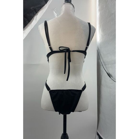 Black & Gold Embroidered Lingerie Set – Size Large – Sheer Lace & Mesh – Adjusta - Picture 6 of 12